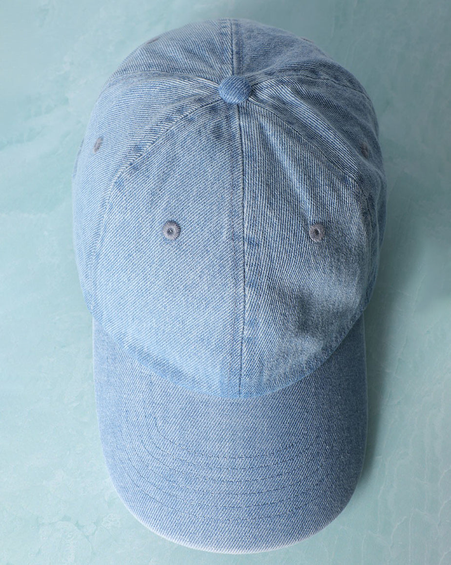 PERSONS Baseball Cap in Light Wash Denim