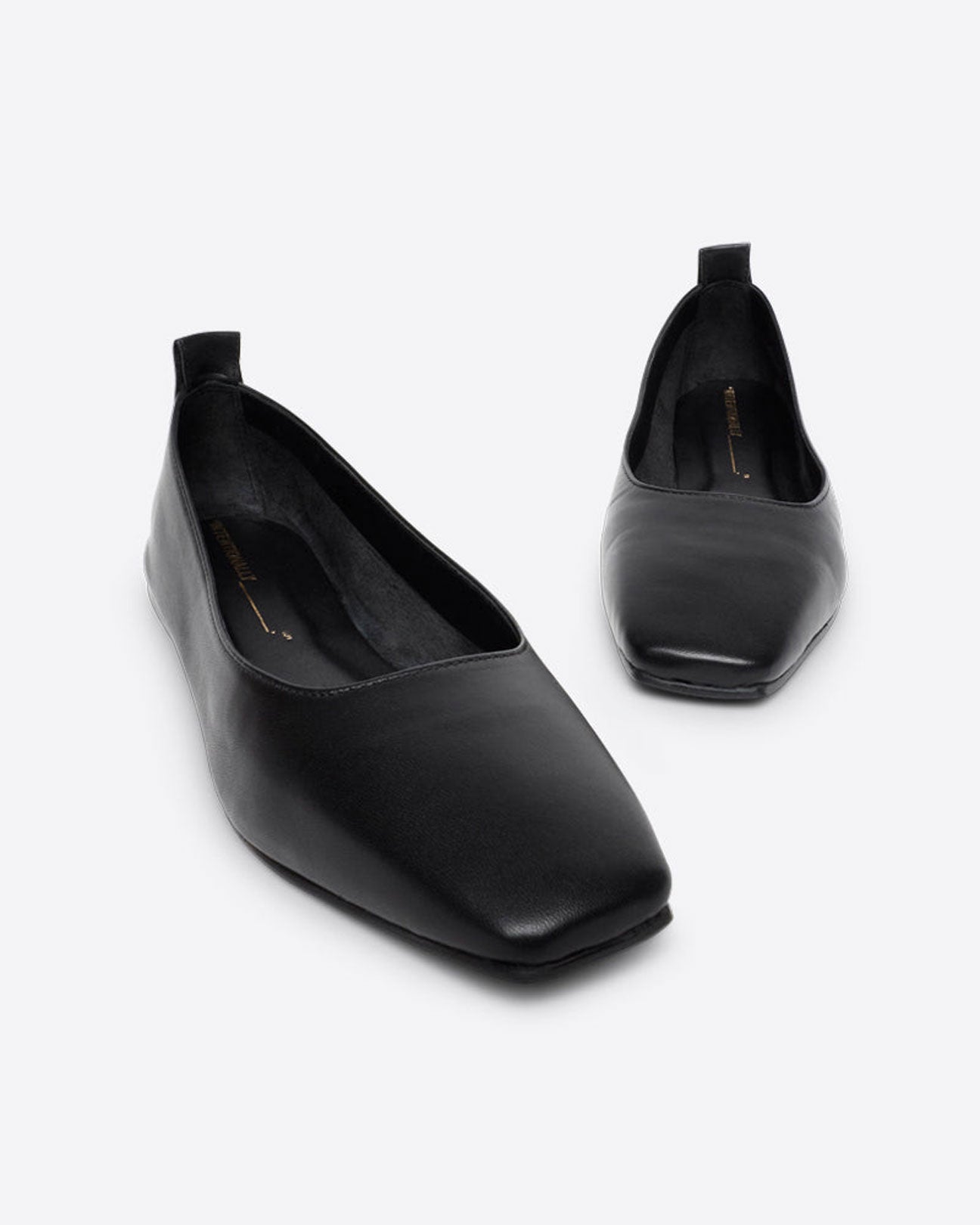 INTENTIONALLY BLANK Image Natural Sole Flat in Black