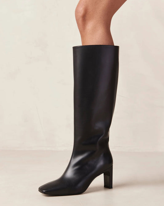 ALOHAS Isobel Boots in Black available at Lahn.shop