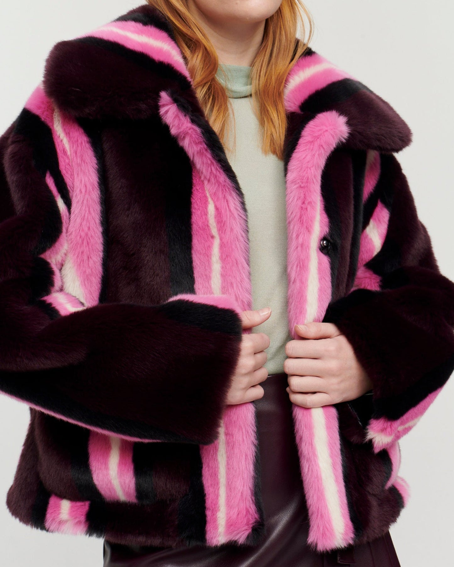 JAKKE Traci Cropped Faux Fur Jacket in Burgundy Stripe