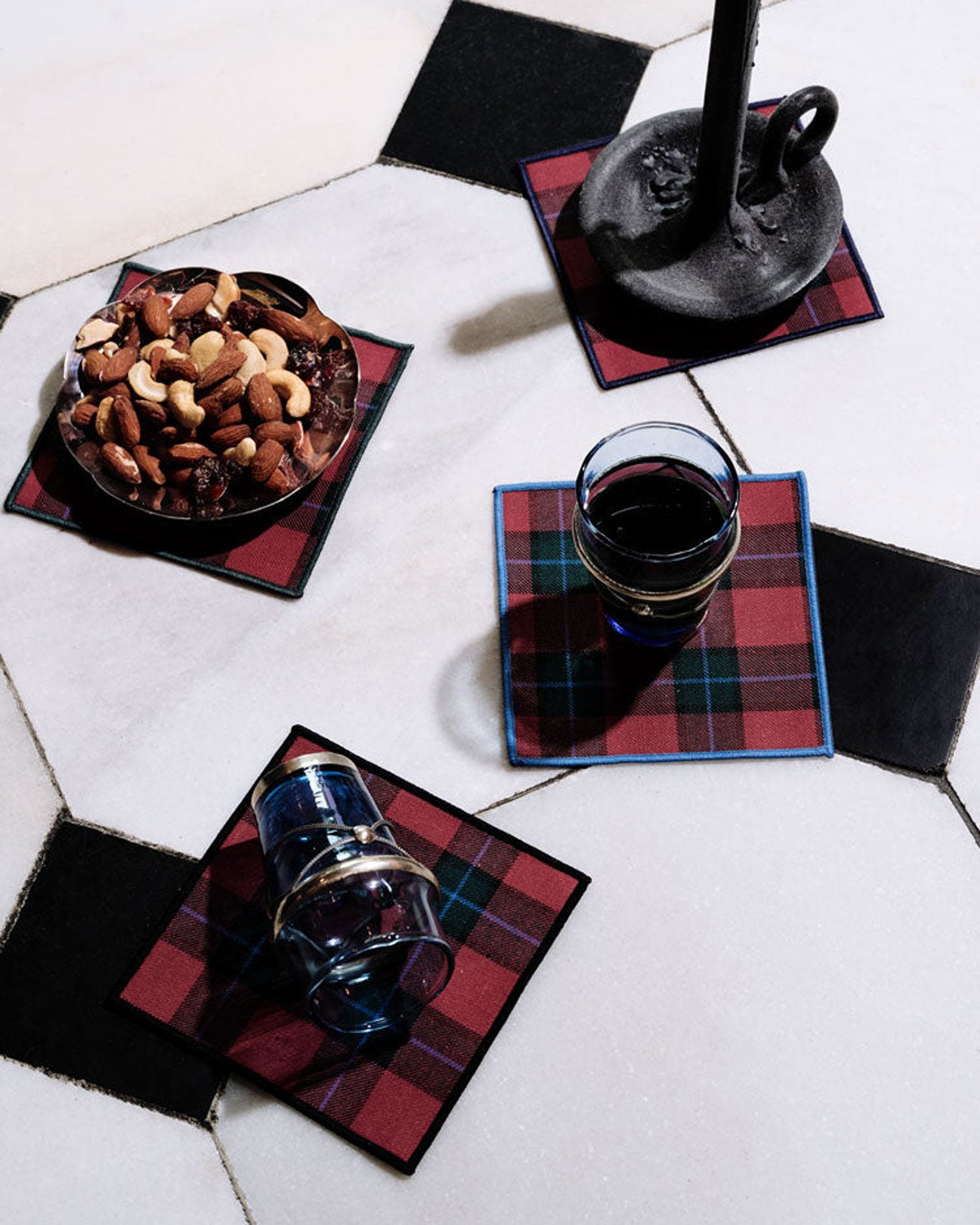 ATELIER SAUCIER Jubilee Plaid Cocktail Napkins