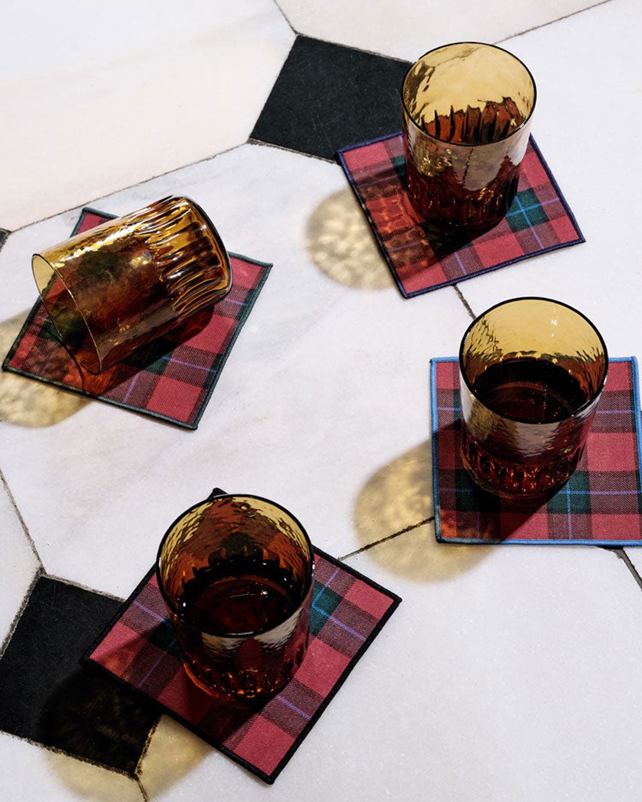ATELIER SAUCIER Jubilee Plaid Cocktail Napkins