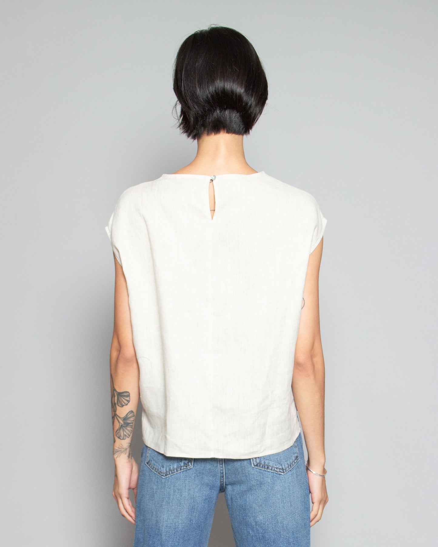 PERSONS Penelope Shell Tank in Greige