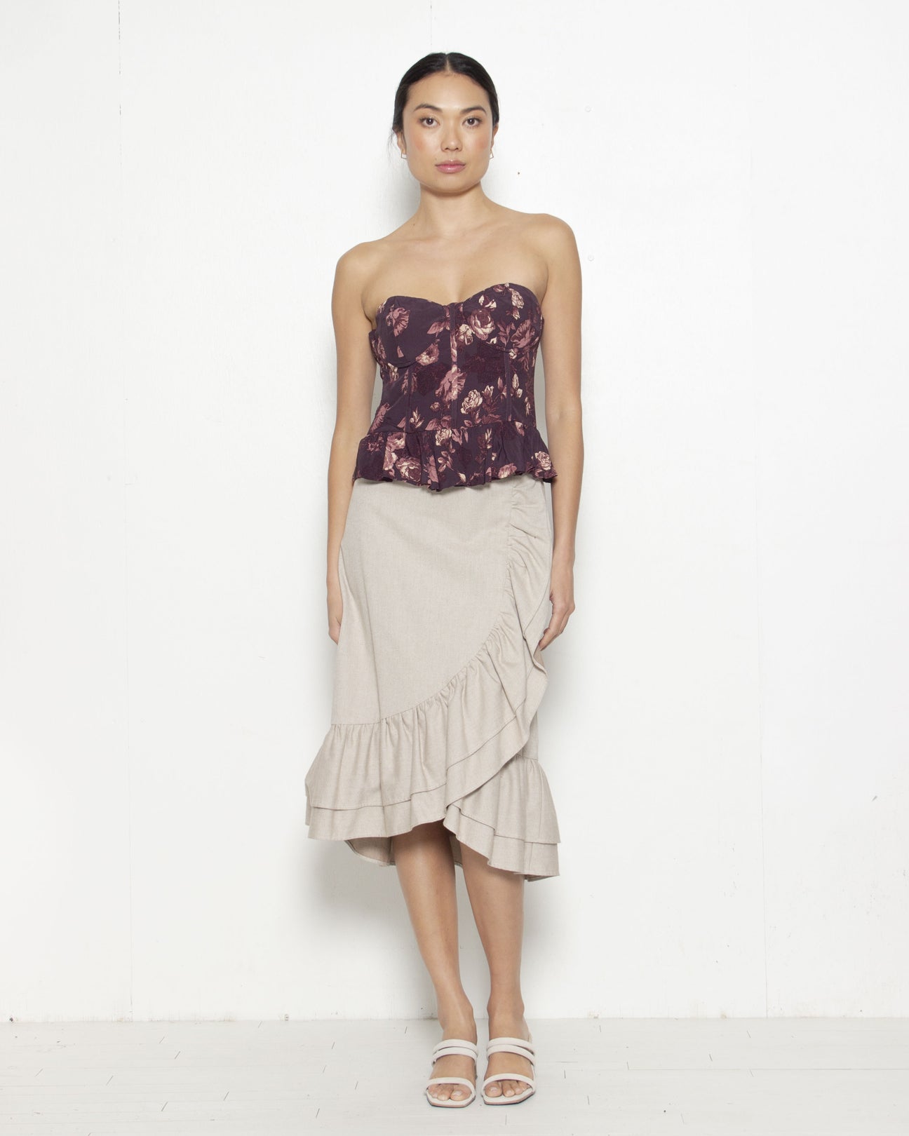 PERSONS Delia Floral Corset in Plum