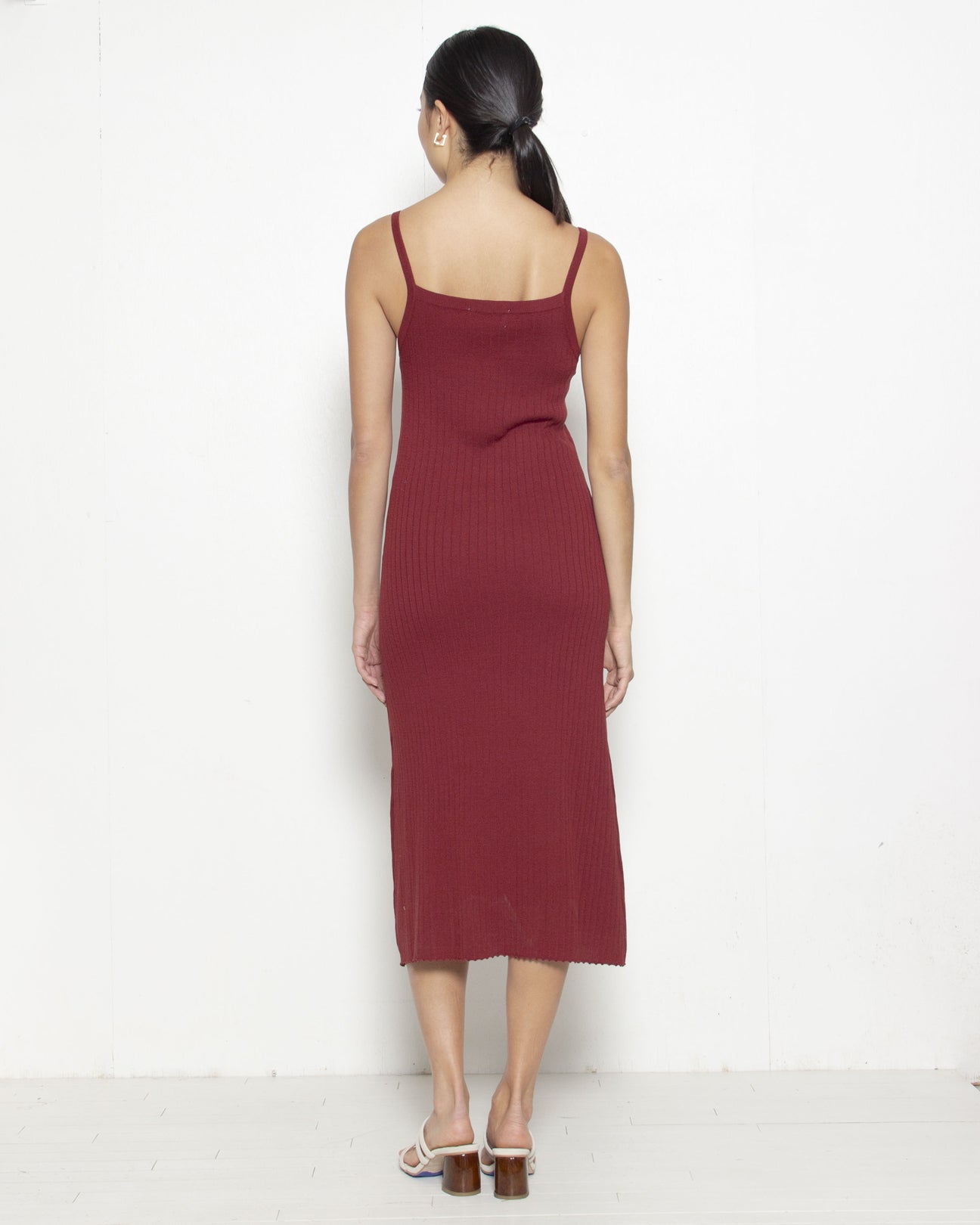 PERSONS Felicity Ribbed Cami Dress in Merlot