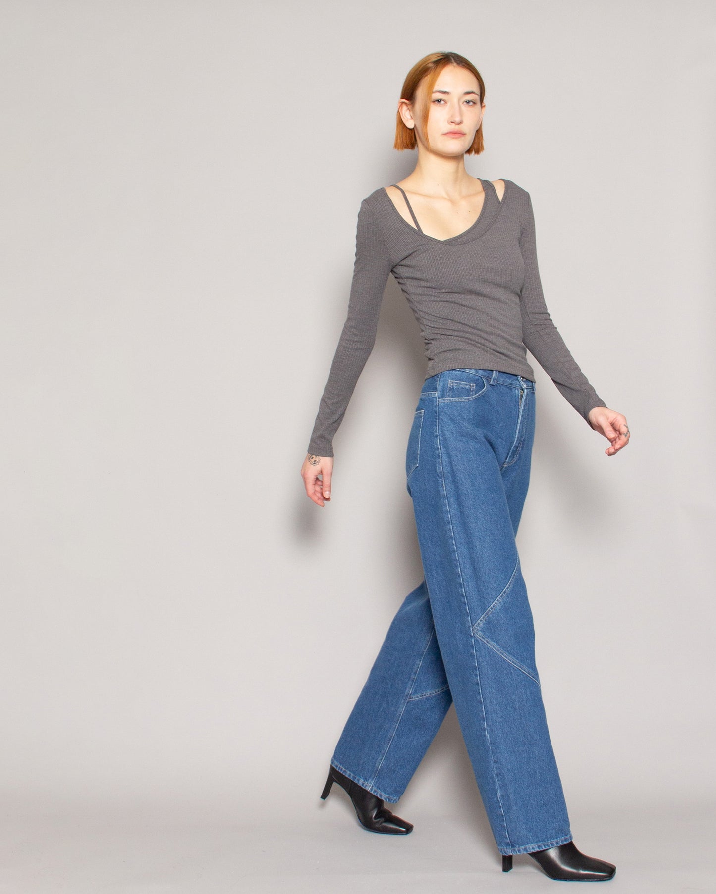 PERSONS Logan Asym Neck Top in Grey