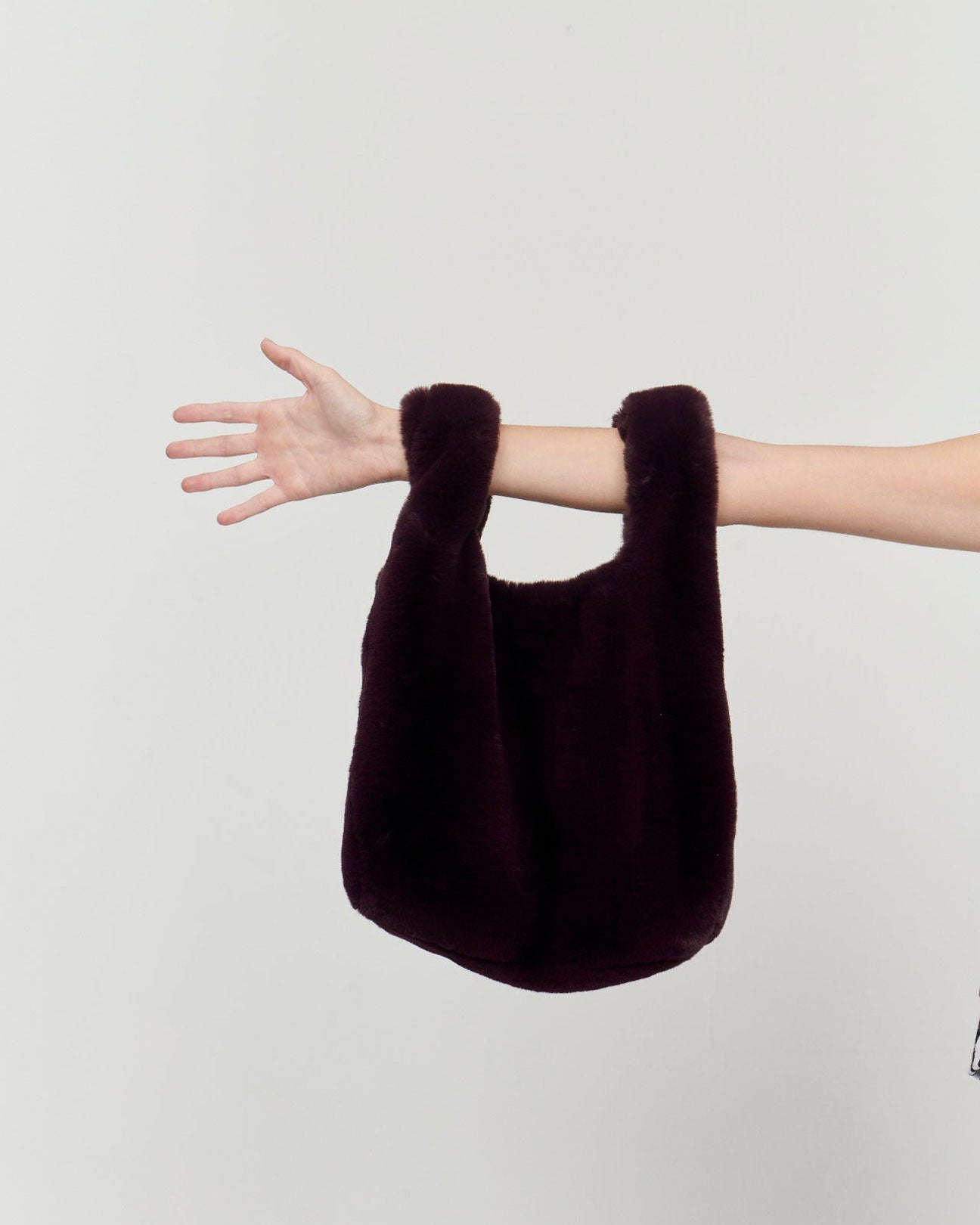 JAKKE Bertha Bag in Burgundy