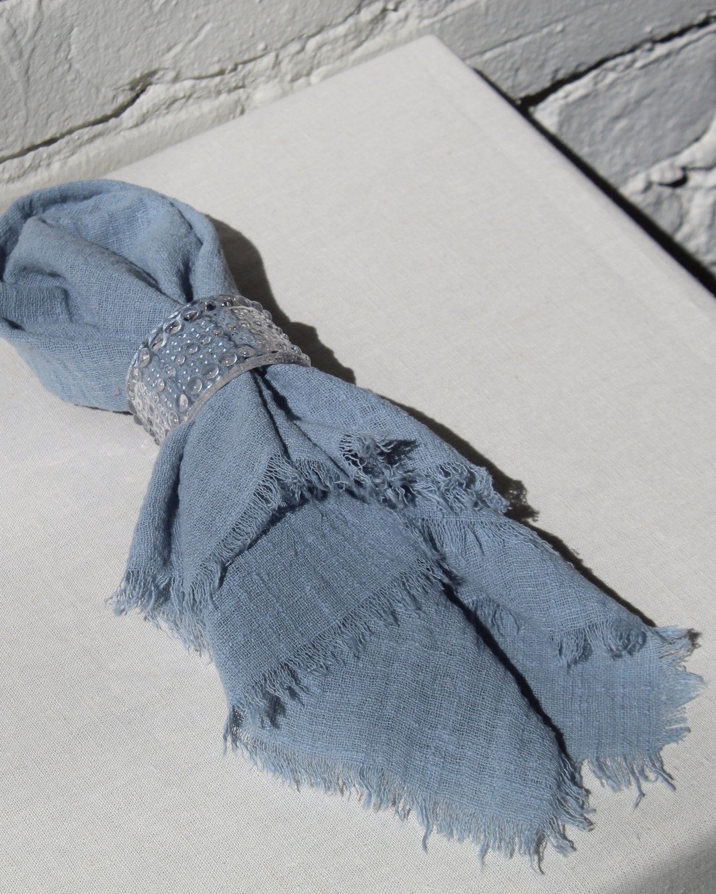 9 CHRISTOPHER Washed Linen Napkin in Sky