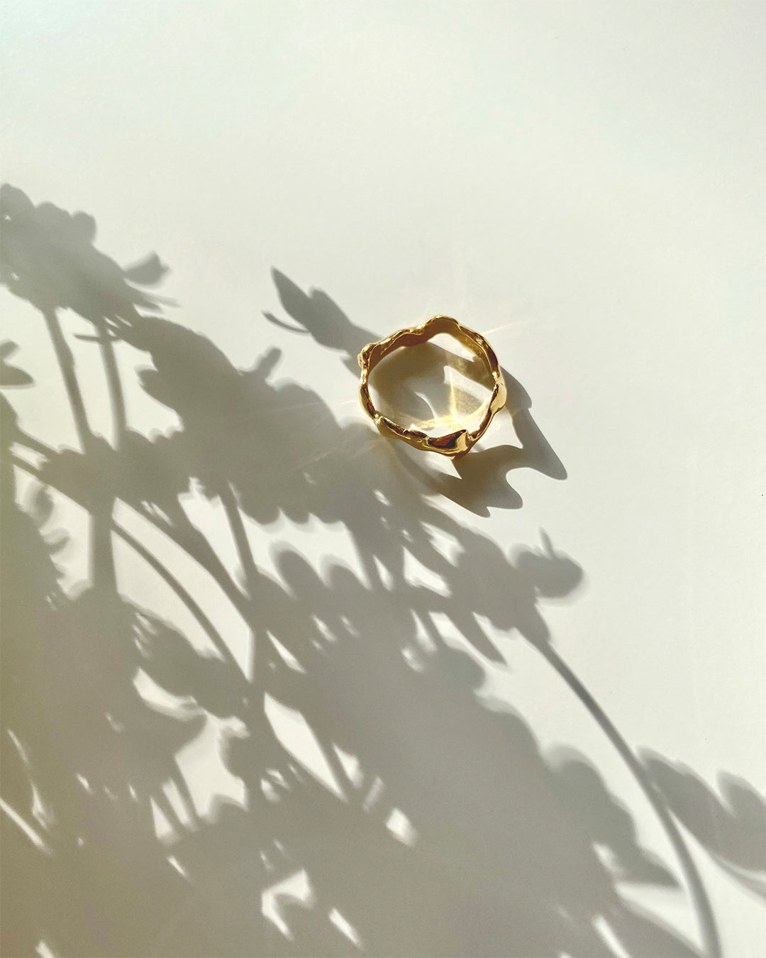 IDAMARI Himmin Ring in Gold available at Lahn.shop