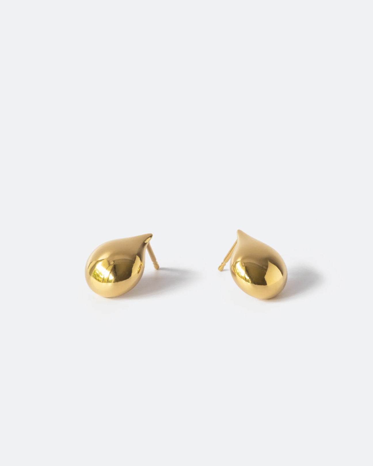 IDAMARI Drop Earrings in Gold