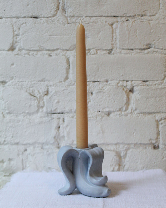 9 CHRISTOPHER Banana Concrete Candle Holder in Blue