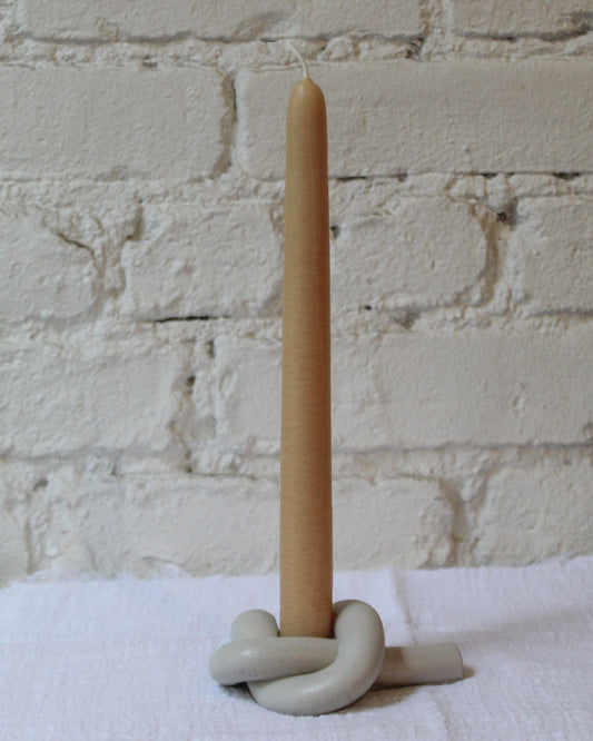 9 CHRISTOPHER Knot Concrete Candle Holder in Grey