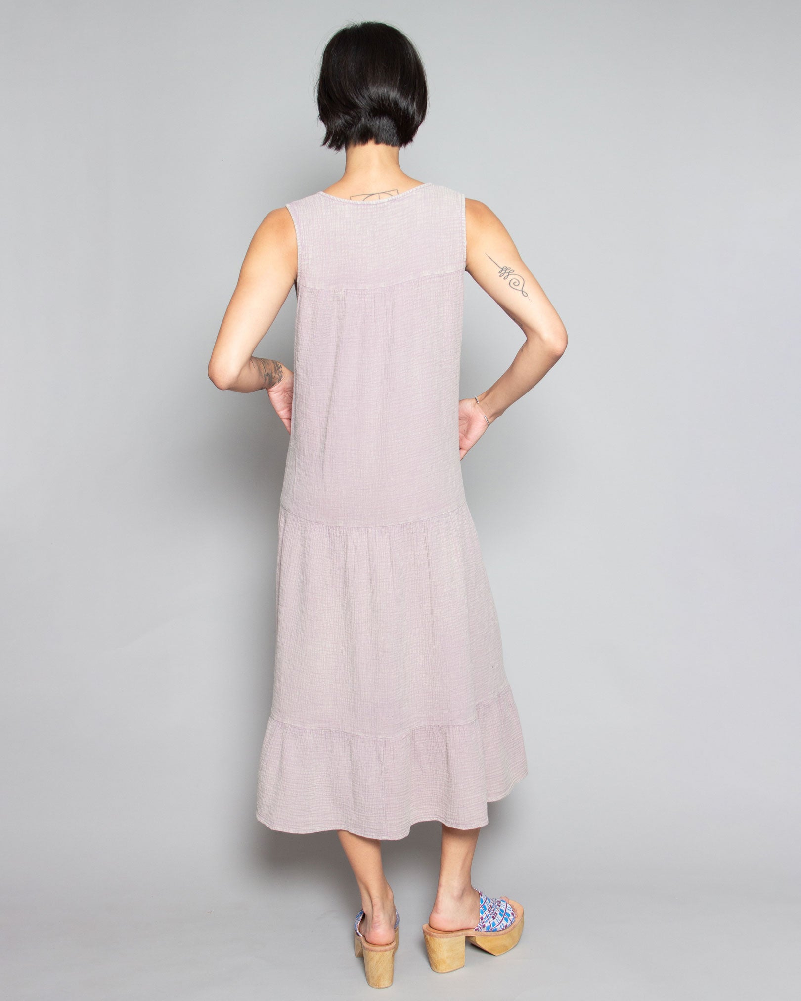 PERSONS Carolina Tiered Midi Dress in Lilac