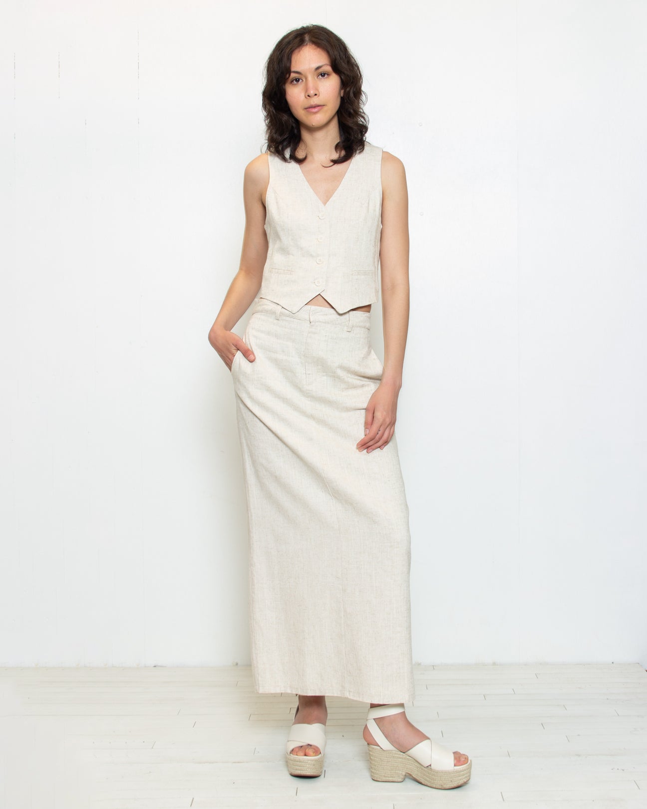 PERSONS Delilah Linen Skirt in Sand