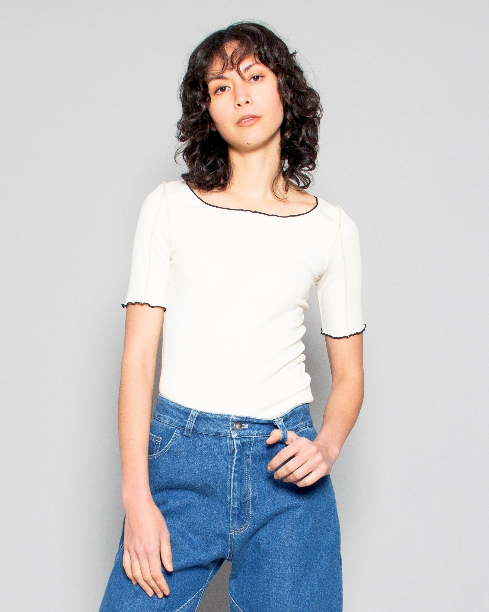 PERSONS Hayes Contrast Rib Tee in Cream available at Lahn.shop