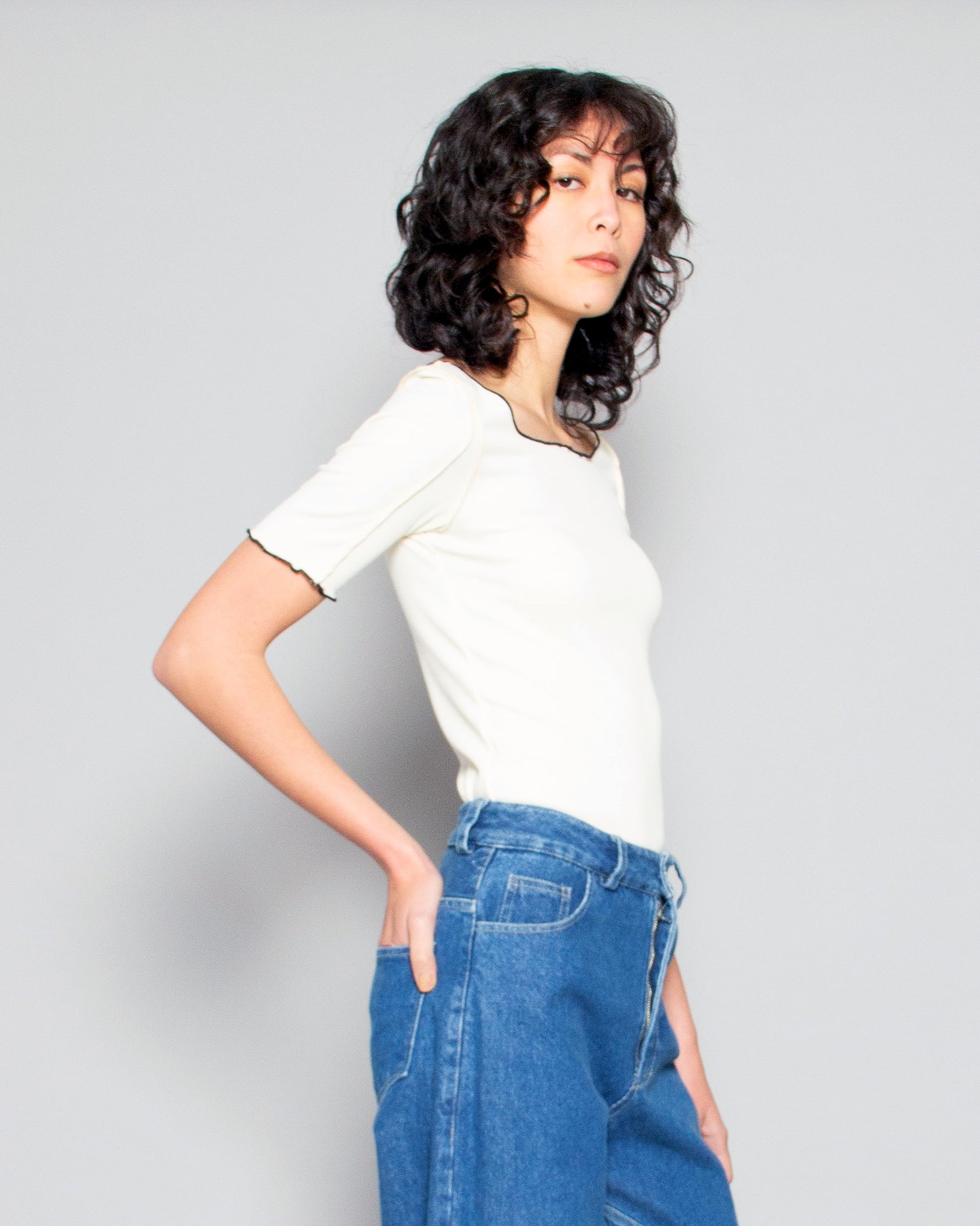 PERSONS Hayes Contrast Rib Tee in Cream available at Lahn.shop