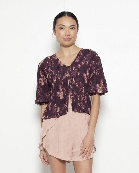 PERSONS Mandy Gathered Top in Plum Floral