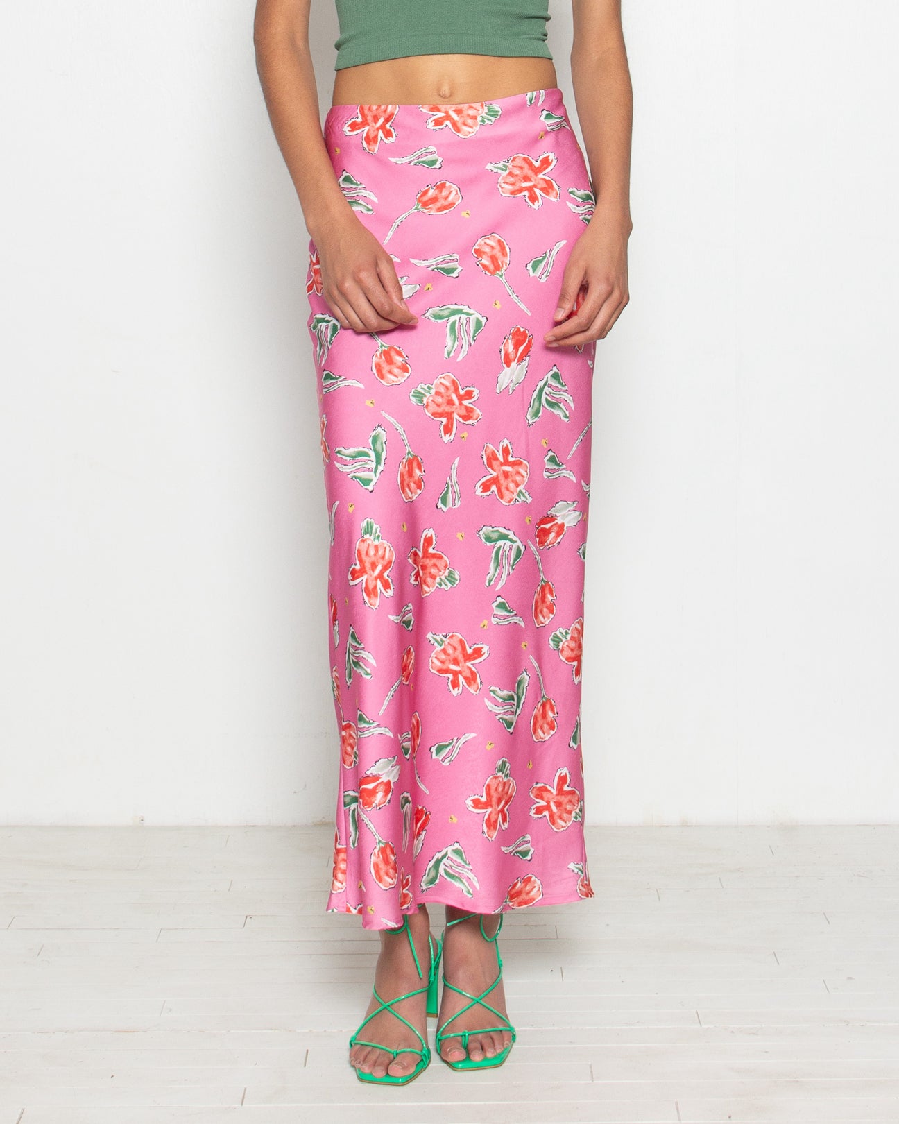 PERSONS Penelope Satin Maxi Skirt in Bubblegum Floral