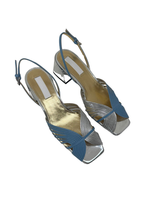 SUZANNE RAE Bitone 70s Slingback in Blue/Silver