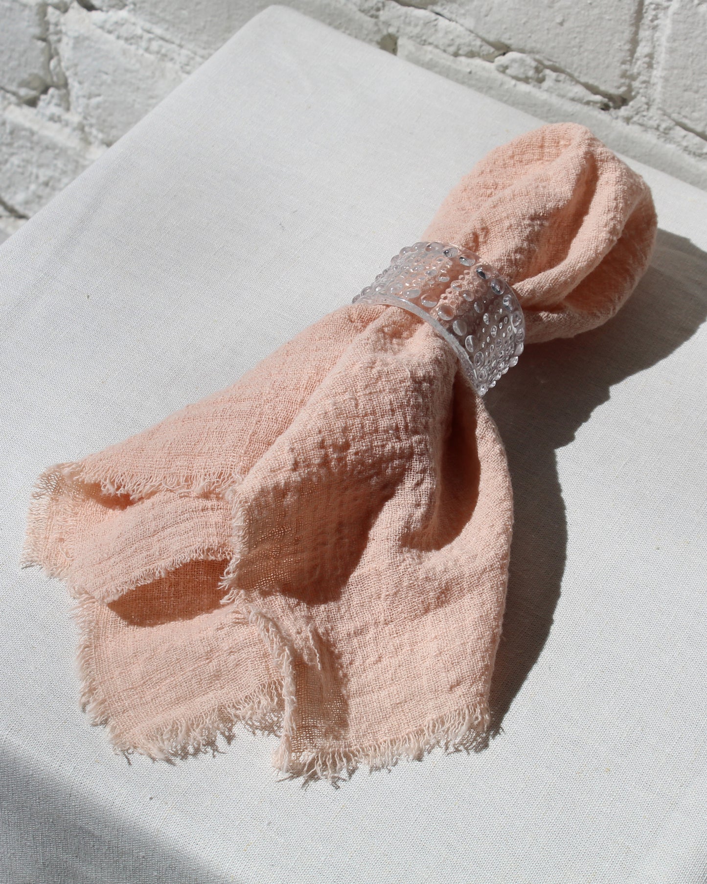 9 CHRISTOPHER Washed Linen Napkin in Peach