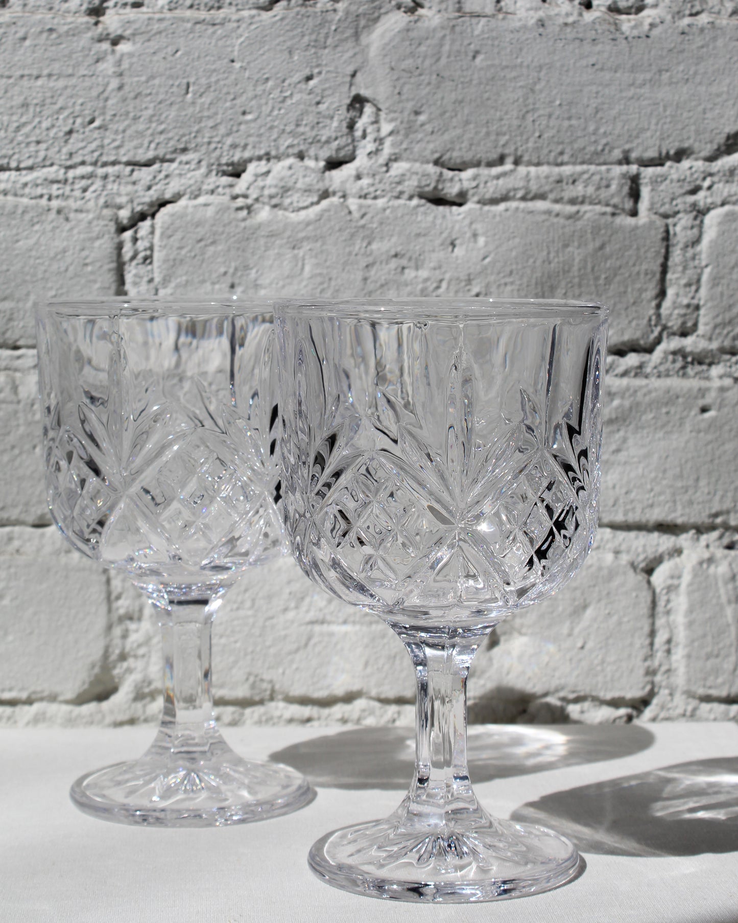 9 CHRISTOPHER Pressed Crystal Glass - Set of 2